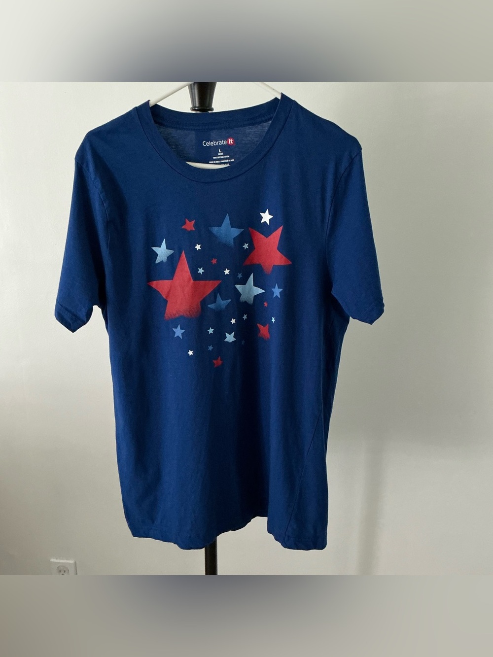 Celebrate It Men’s Patriotic Graphic T-Shirt – Large – Red, White & Blue